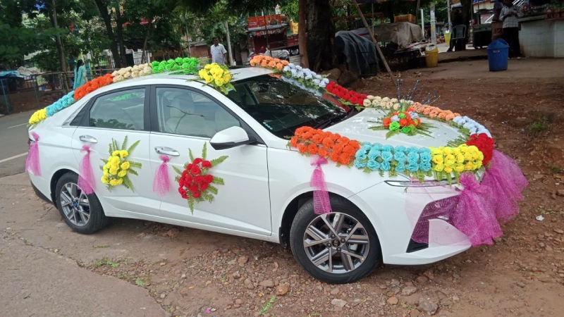Wedding car rental Bhubaneswar Odisha Taxi premium service